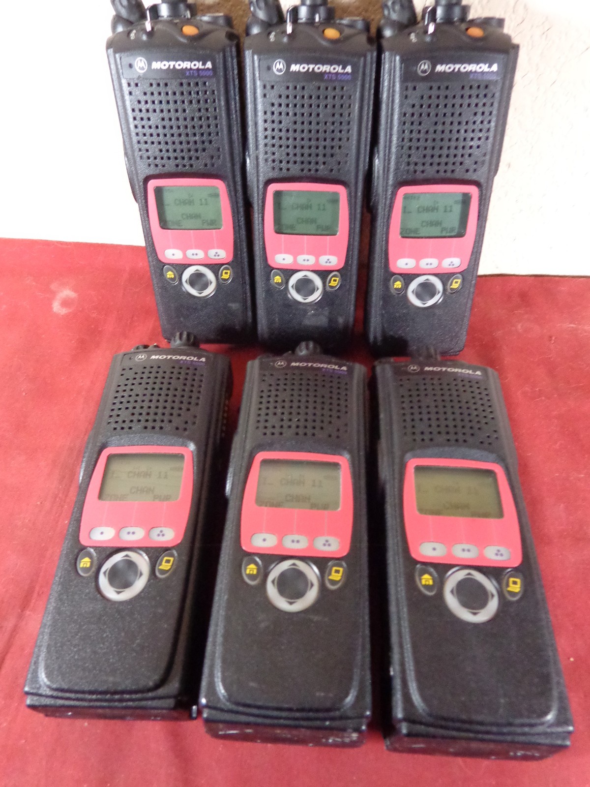 6x Motorola XTS5000 700/800 P25 Radio H18UCF9PW6AN Actual Photo’s w/ charger/ant