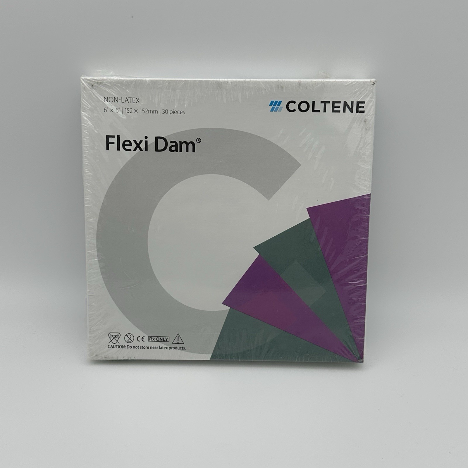 Hygenic Flexi Dam Medium Non-Latex 6″ x 6″ Violet Unscented