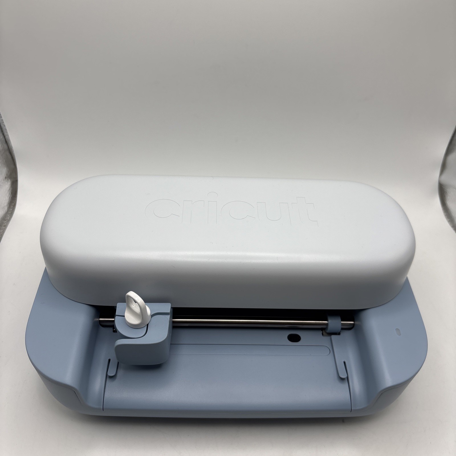Cricut Joy 2 Essential Bundle Smart Cutting Machine Blue w/ Original Box