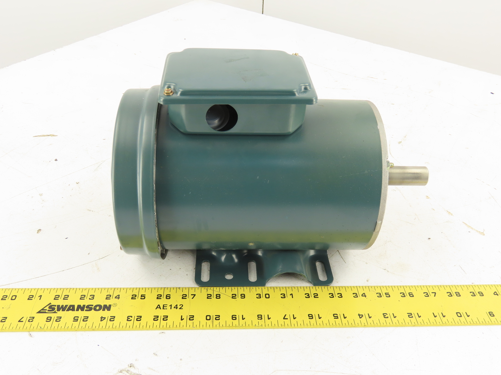 Reliance Electric P14X1474N 1.5HP 3450RPM 3PH FJ145T Frame 230/460V TEFC Motor