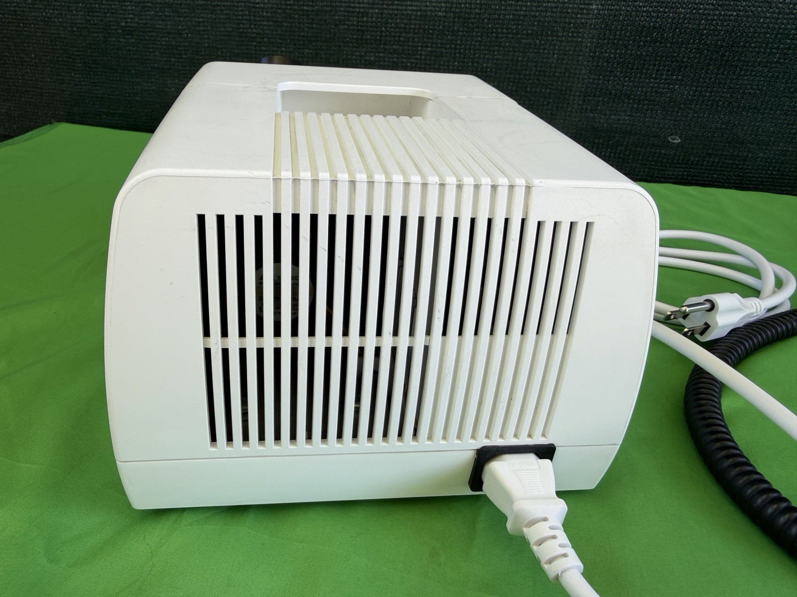 Zeiss CL 1500 ECO Fiber Optic Cold Light Source with Slit-Ring Illuminator