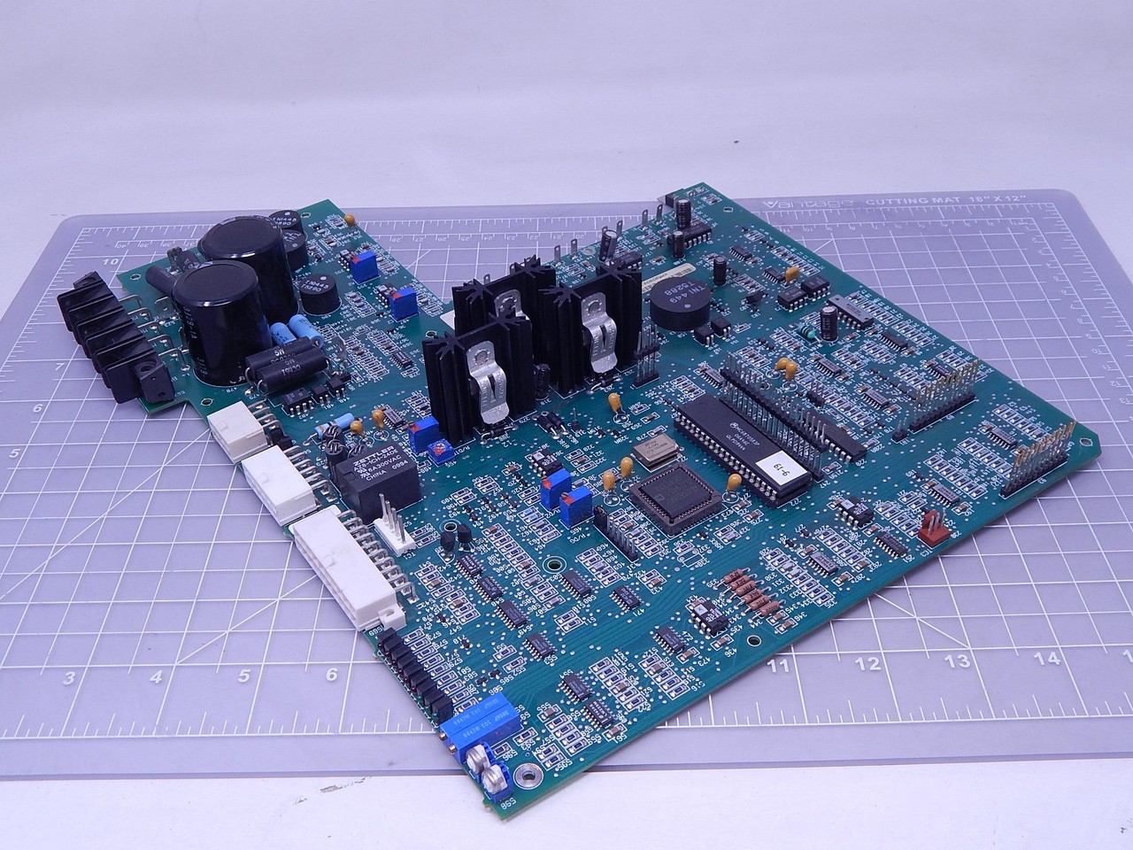 KOLLMORGEN BDS4A-MC4-220J A-93361-2 BOARD CONTROL T143691