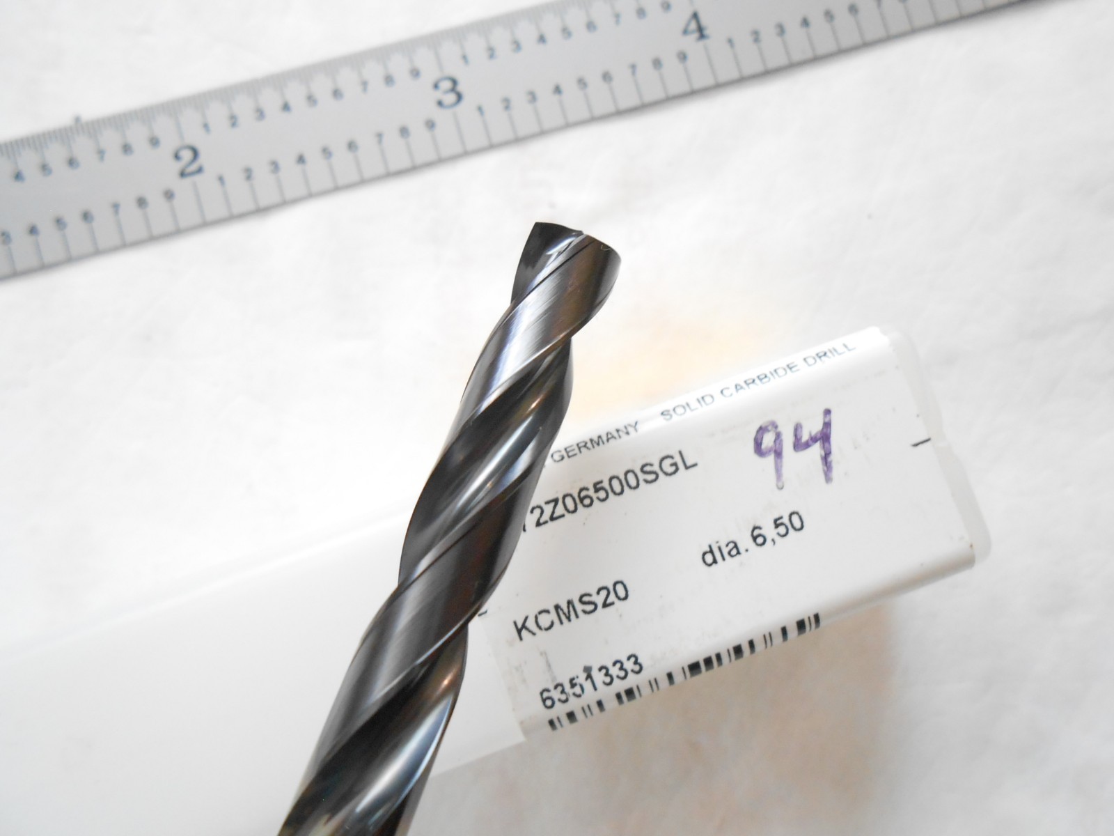 NEW KENNAMETAL 20XD 6.5MM CUT DIA X 152MM FL X 197MM OAL CARBIDE COOL THRU DRILL