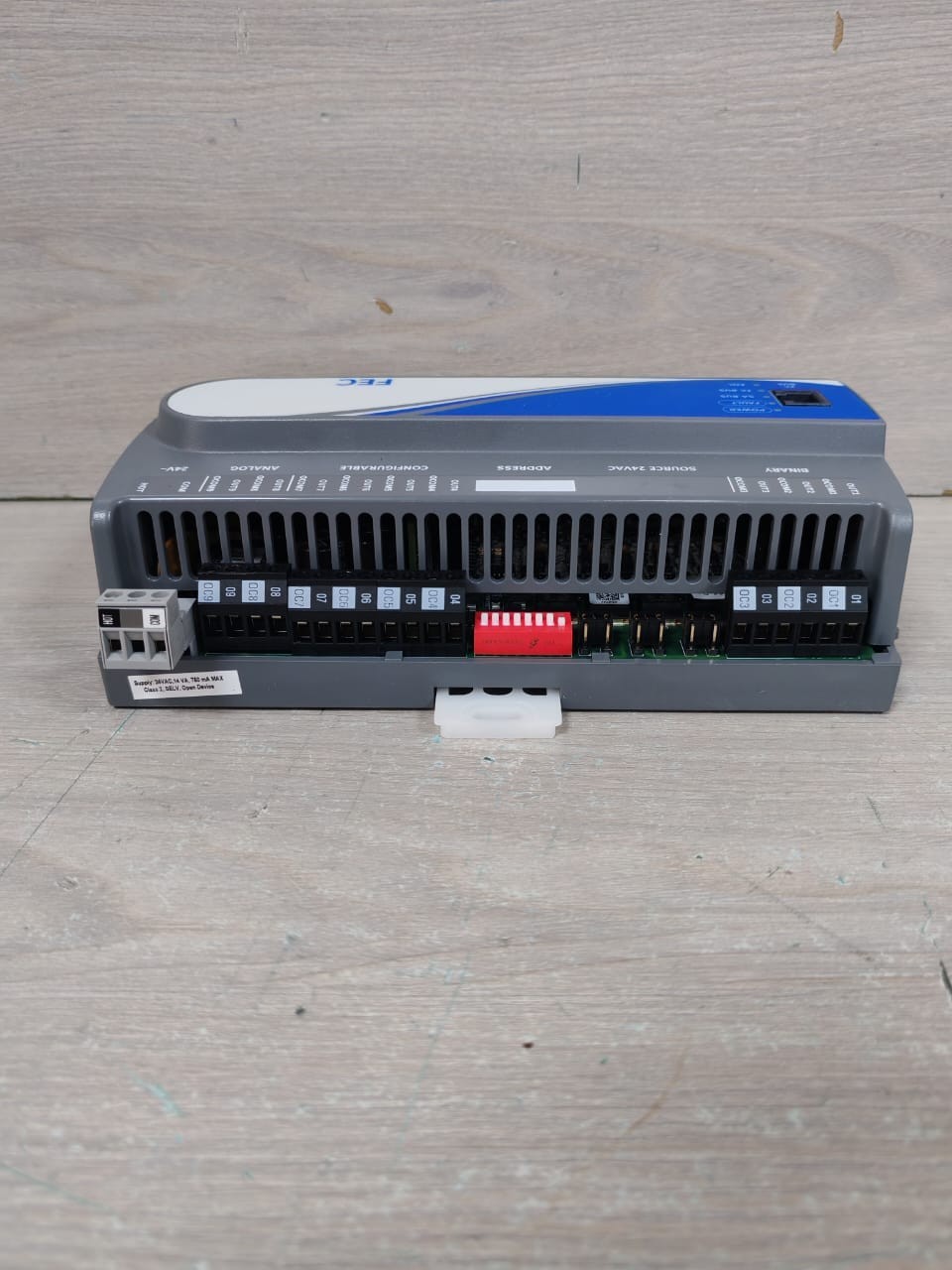 JOHNSON CONTROLS MS-FEC2611-0 FIELD EQUIPMENT CONTROLLER 17 POINT