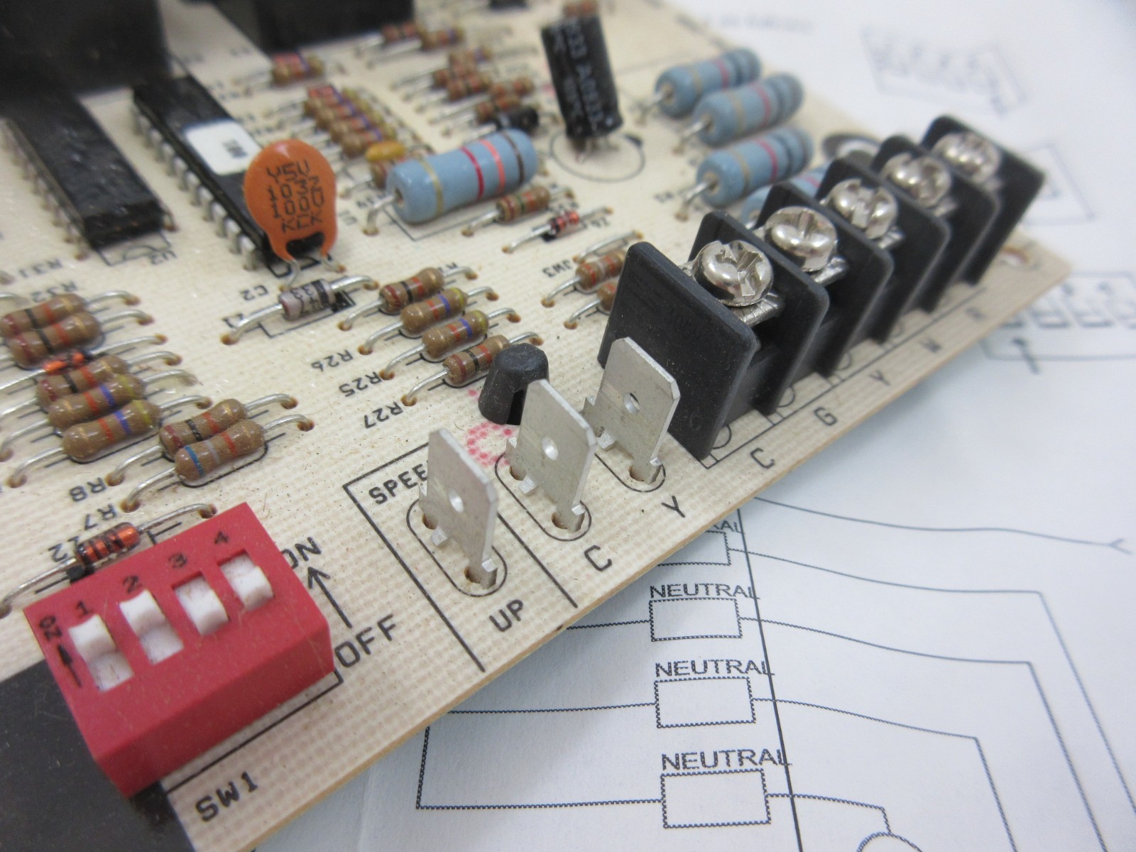 HEIL ICP OEM COMFORTMAKER TEMPSTAR 1170063 FURNACE CONTROL BOARD