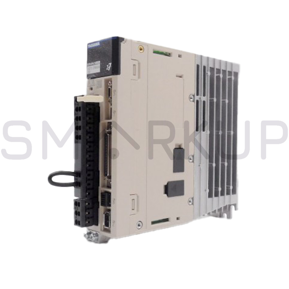 New In Box YASKAWA SGD7S-1R6A00A Servo Drive