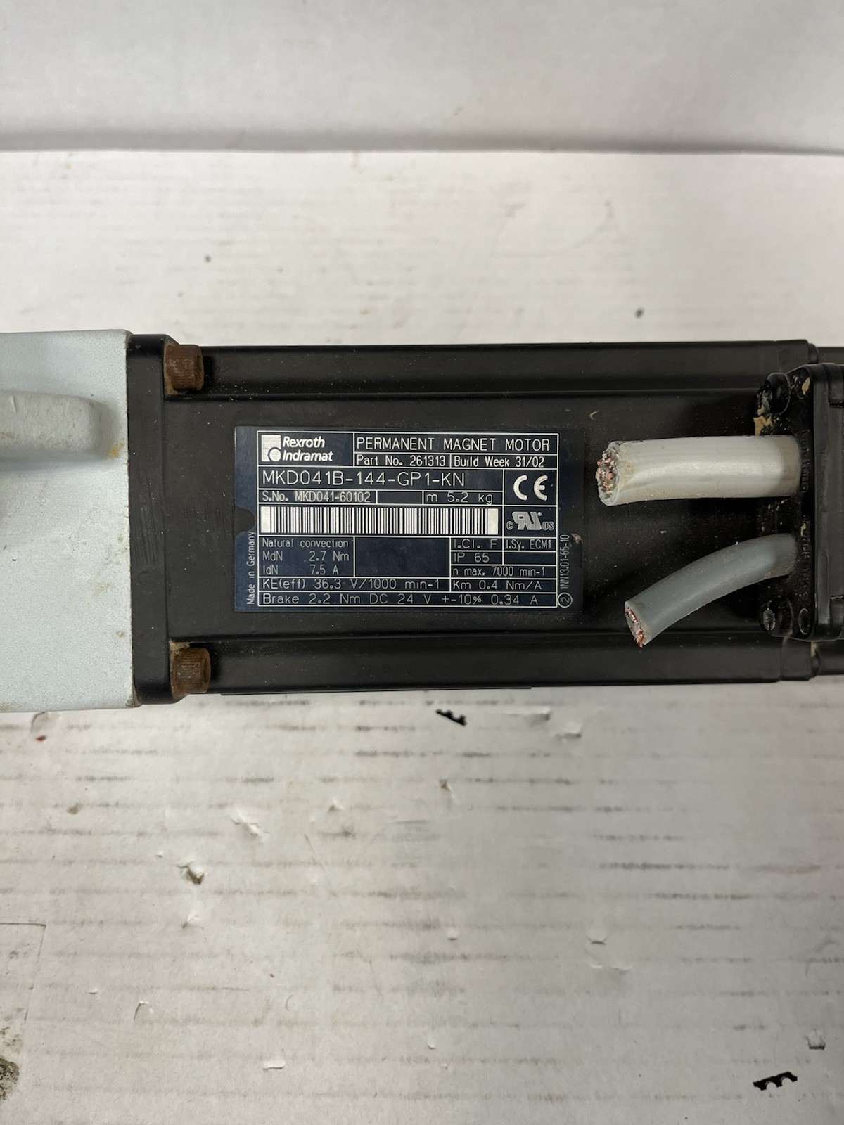 Rexroth Indramat MKD041B-144-GP1-KN Permanent Magnet Motor with ball nut/screw