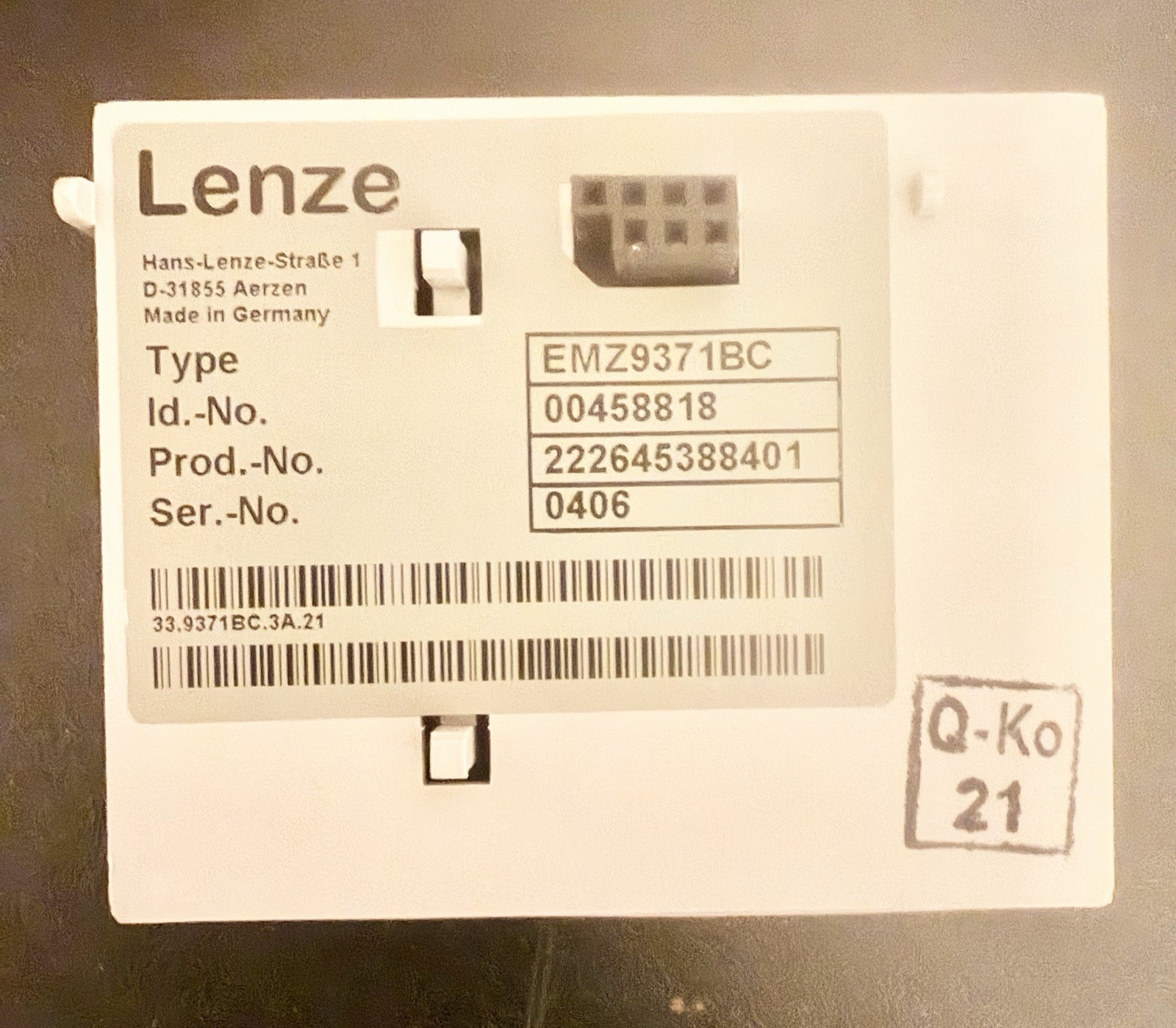 Lenze EMZ9371BC Inverter Operating Panel