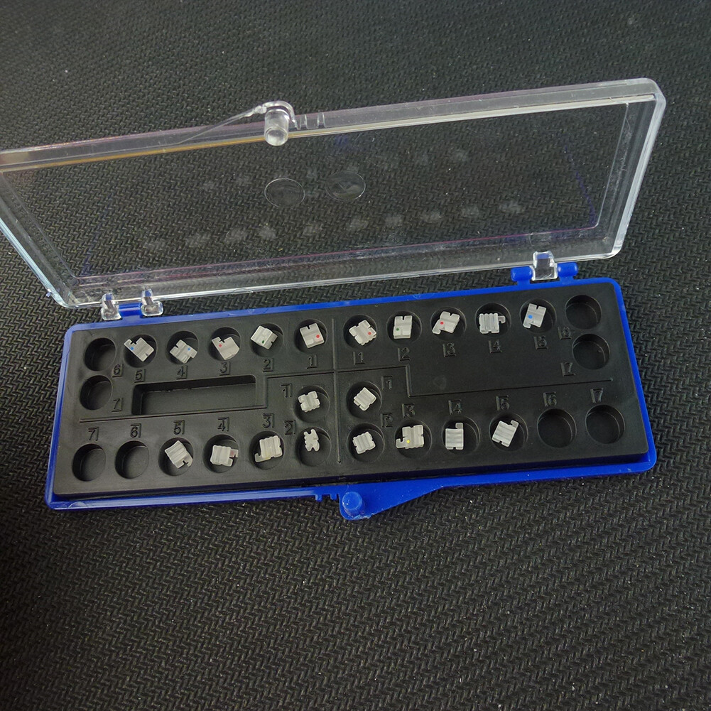 20Pc/pk Dental Orthodontic Ceramic Brackets Braces ROTH/MBT Slot.022 Hooks 3-4-5