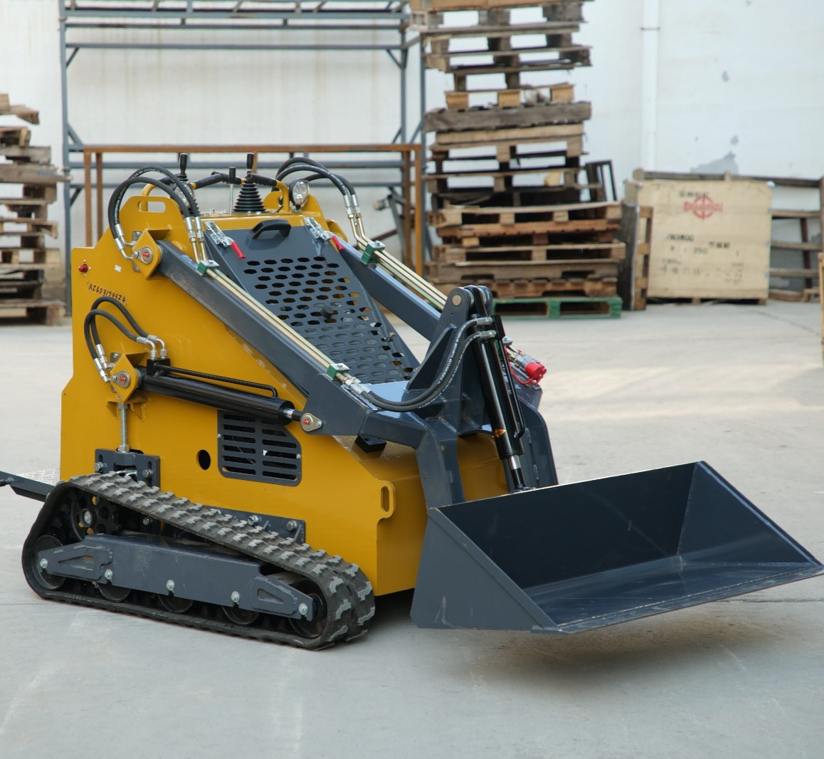 2025 Mini Skid Steer 23HP B&S Loader 3.5mph Speed For Farm EPA Petrol Engine