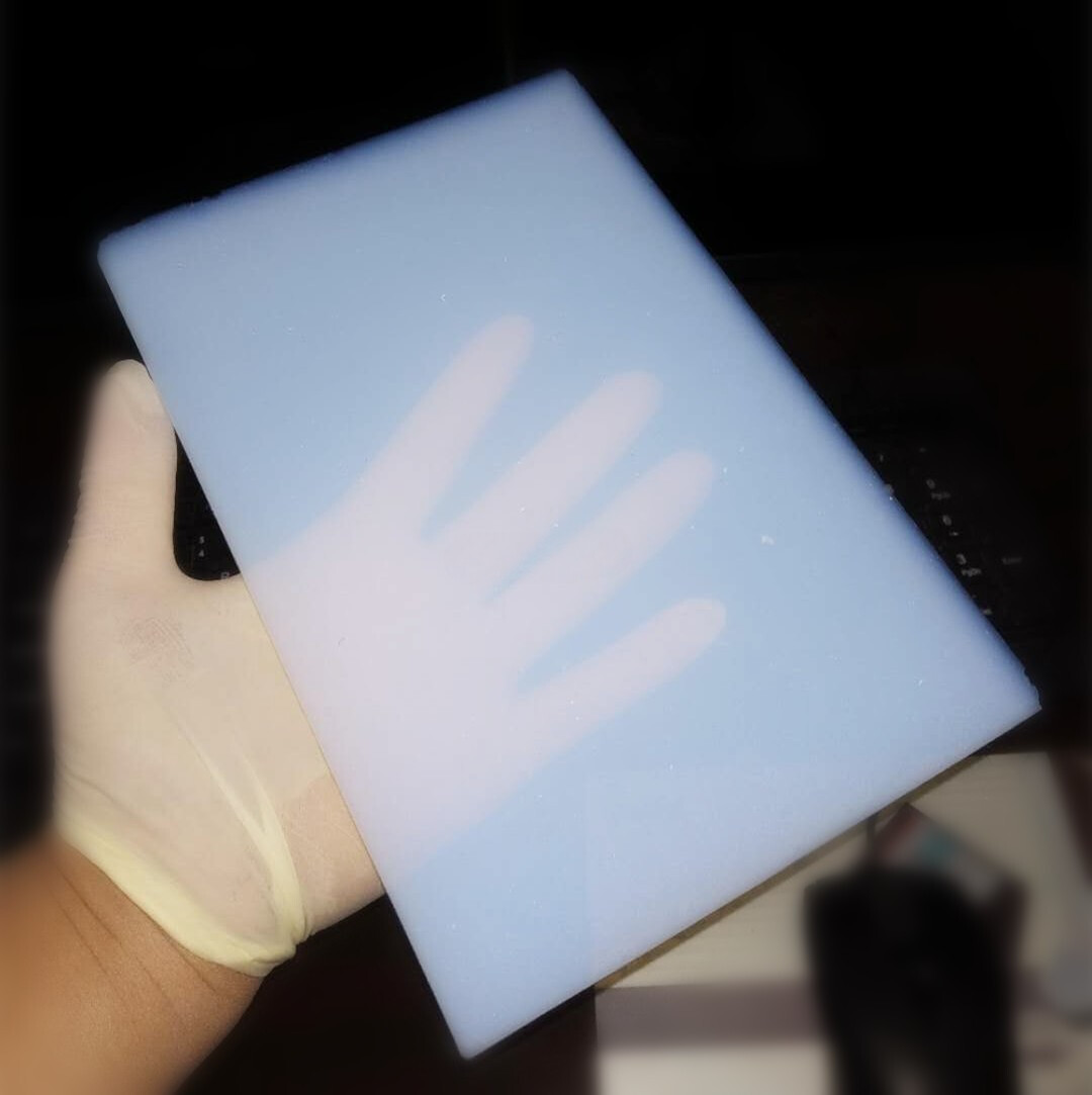 Aerogel cube block with high permeability and high porosity Nanoporous silica