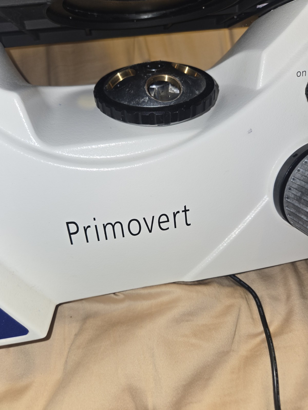 Carl Zeiss Primovert Microscope 415510-1200-001 – Unit 3