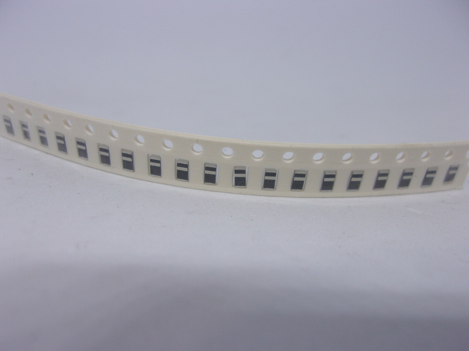 20 Pcs Pack Lot CD4148WP SMD Small Switch Diode Resistor Type 1N4148 1206 4148