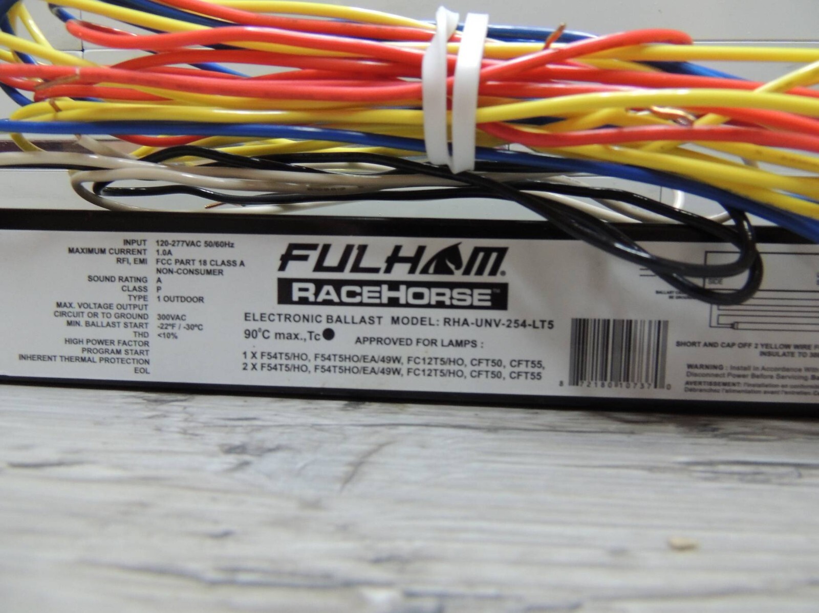 Lighting Racehorse Linear Ballast for T5HO, RHA-UNV-254-LT5 , Black