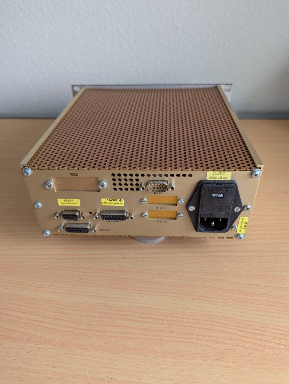 MKS PR4000