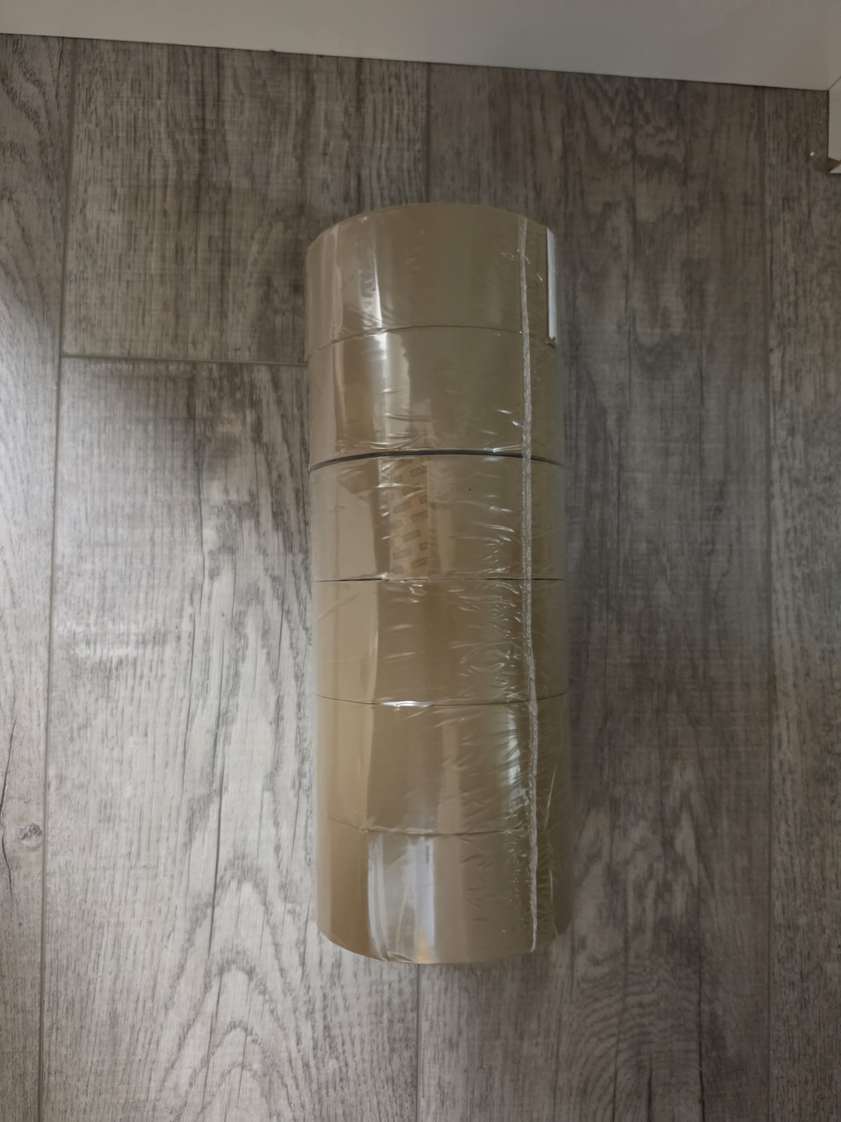 6 Rolls Of ULINE S-422 2″ x 110yds 2mil Tan Packing/Shipping Tape New Sealed