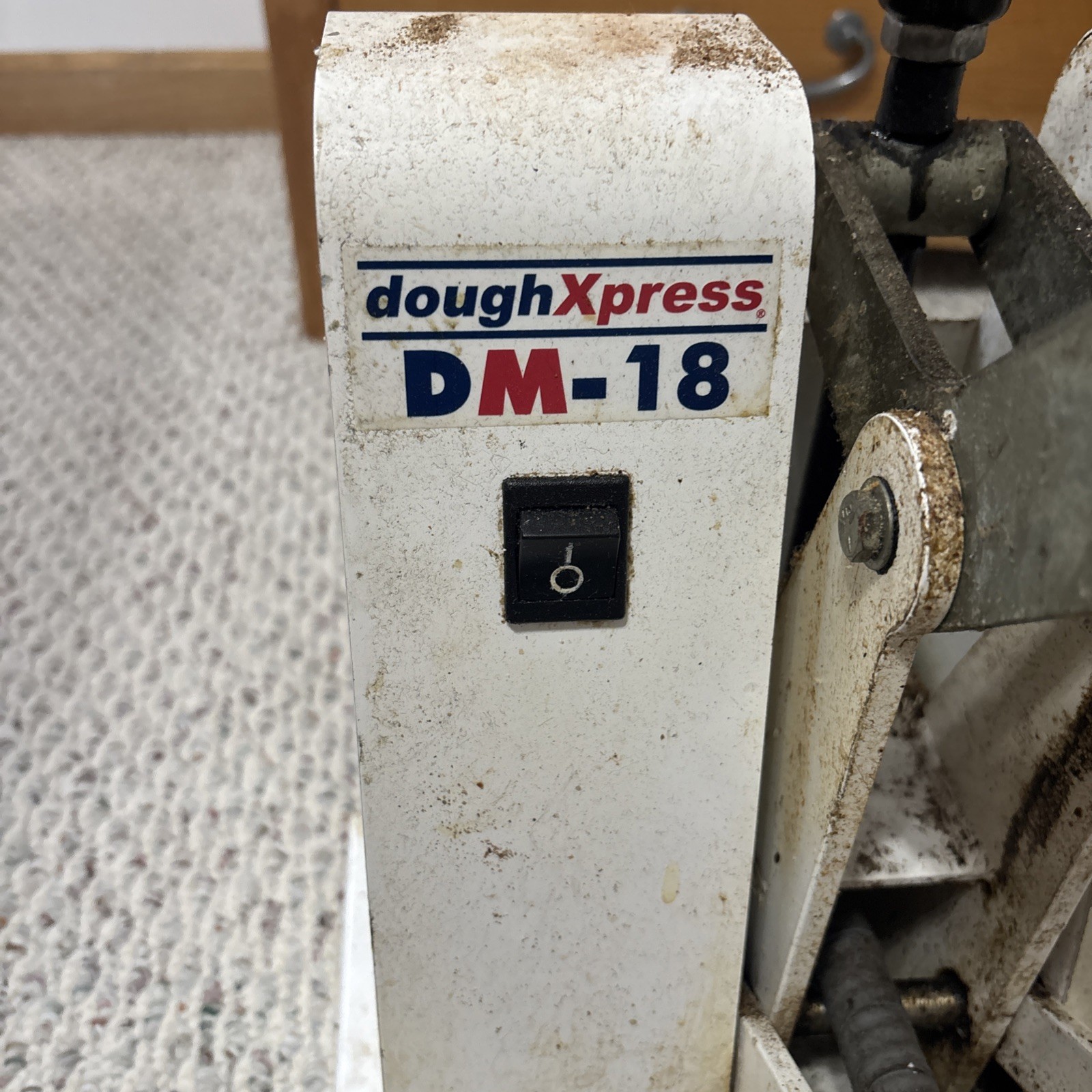 DoughXpress DM-18 120V Manual Pizza Dough Press digital display-TESTED & Works!