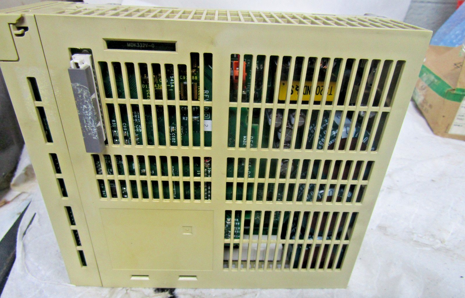 ✌️YASKAWA SGDH-10AE SERVOPACK DRIVE