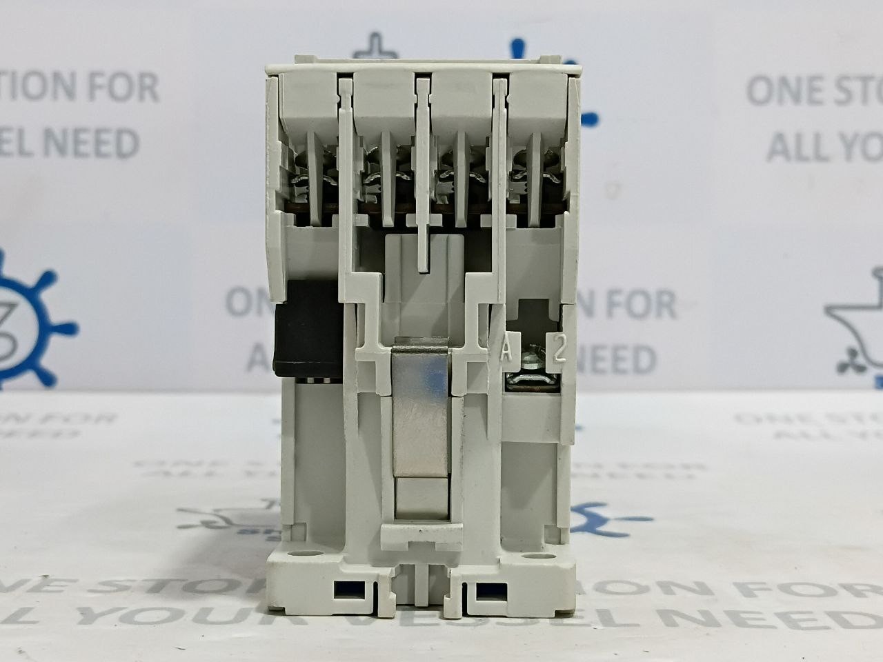 Cutler-Hammer CE15ANS3 3 Pole A.c. Contactor Coil 110V 50Hz 120V 60Hz