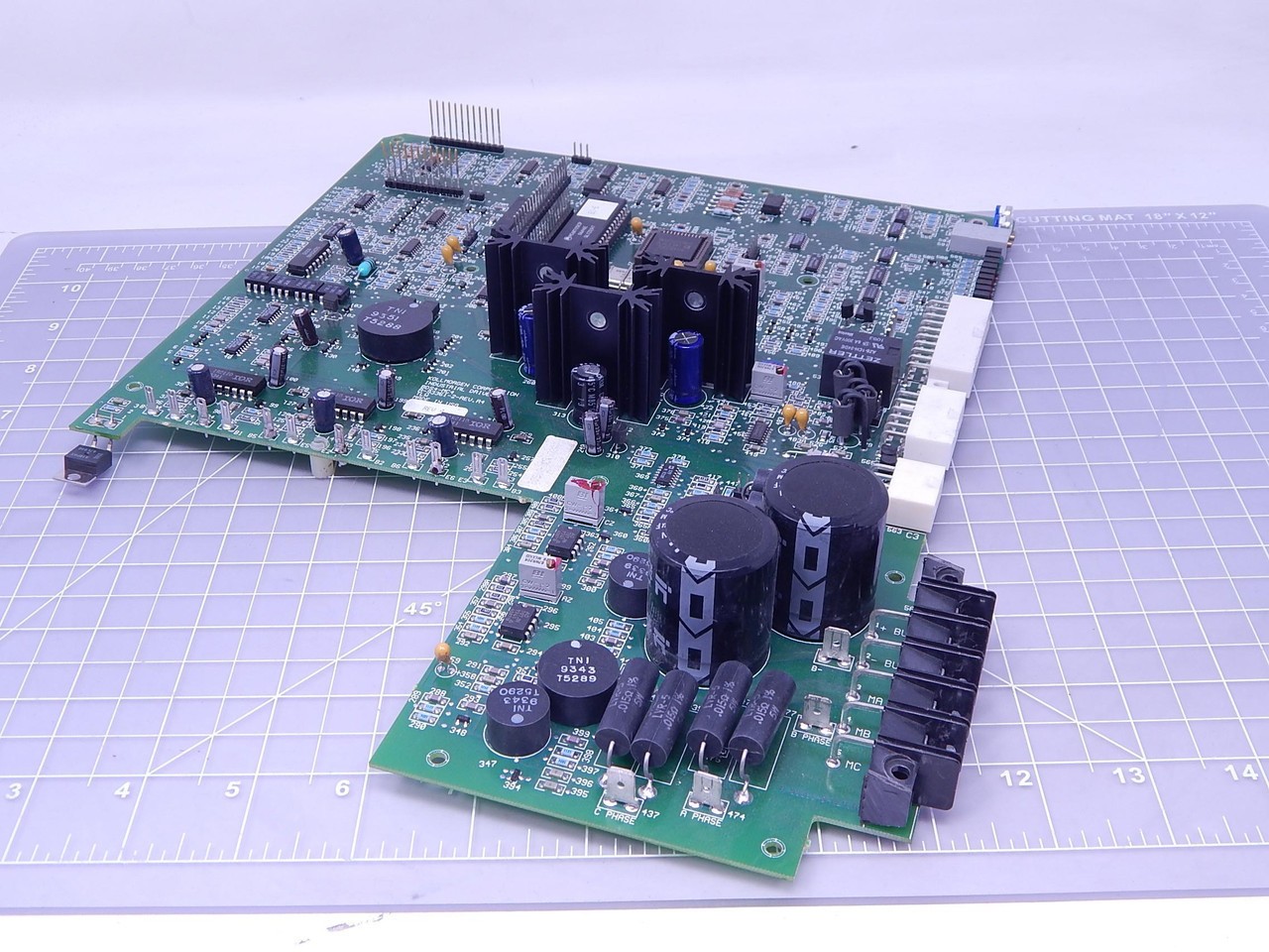 KOLLMORGEN BDS4-MC4-220J A-93361-2 BOARD CONTROL T143690