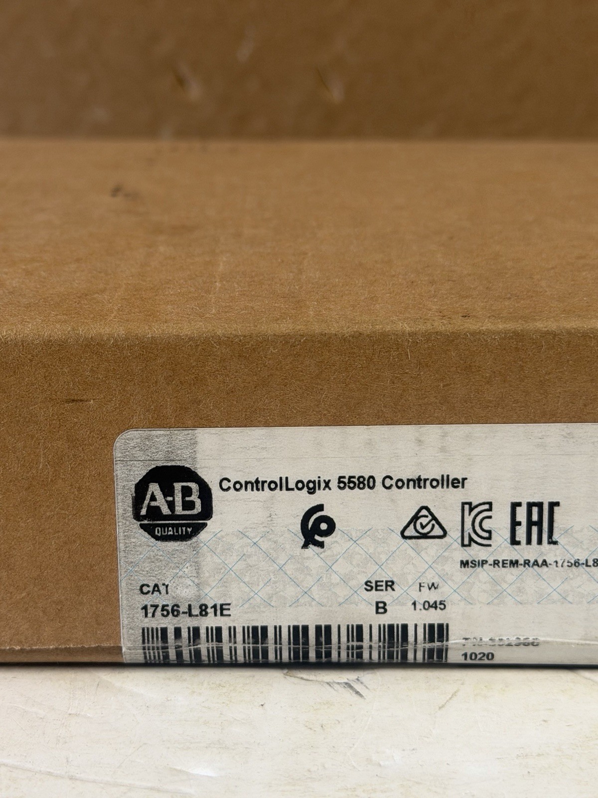 Allen-Bradley 1756-L81E ControlLogix 5580 Controller 3MB Processor Ser B FW1.045