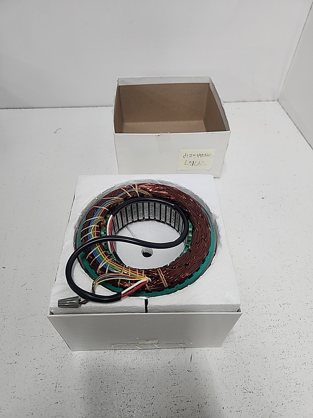 Kollmorgen RBE-03011-A00 Brushless Frameless Servo Motor, OD: 5.076″ **NOS **