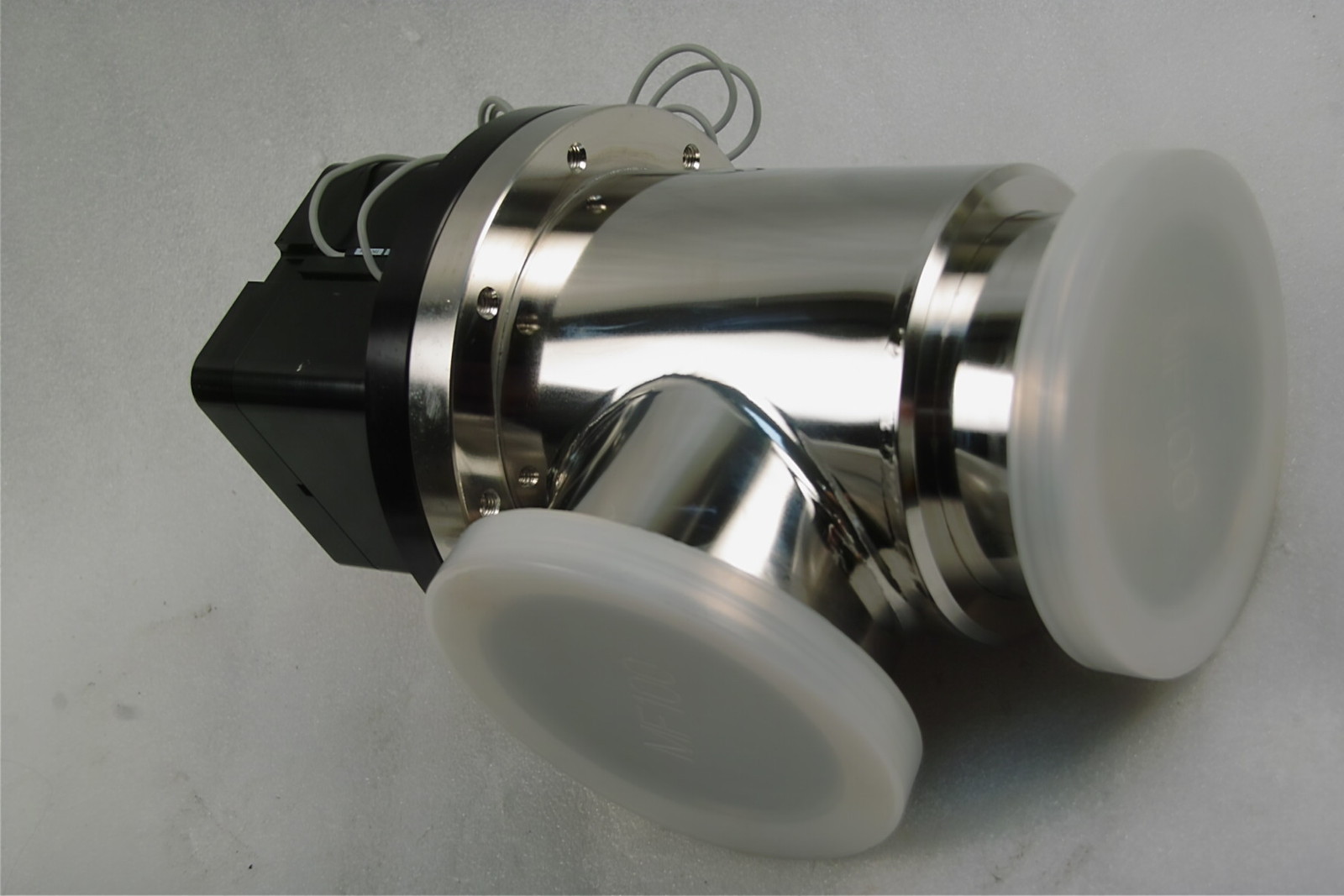 NEW iSAN CORPORATION VALVE HELIUM LEAK TESTED MF100 TPC W8H FREE SHIP