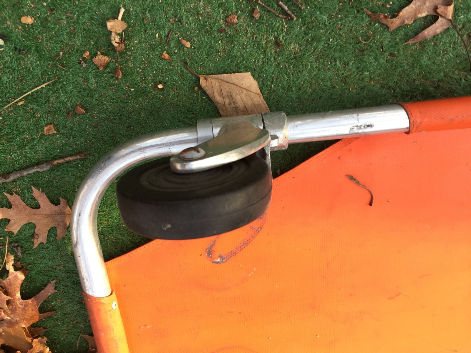Vintage Ferno-Washington Emergency Folding Stretcher Cot 2-Wheel