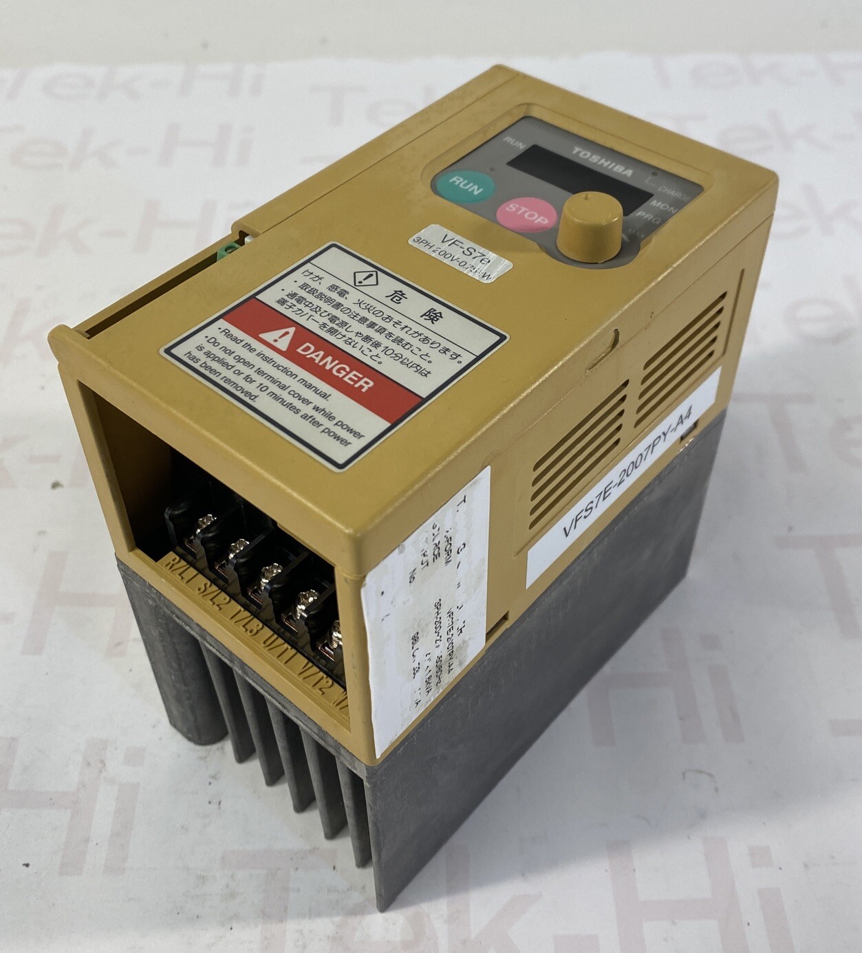 TOSHIBA VFS7E-2007PY-A4 INVERTER VFS7E2007PYA4 OVERNIGHT SHIPPING