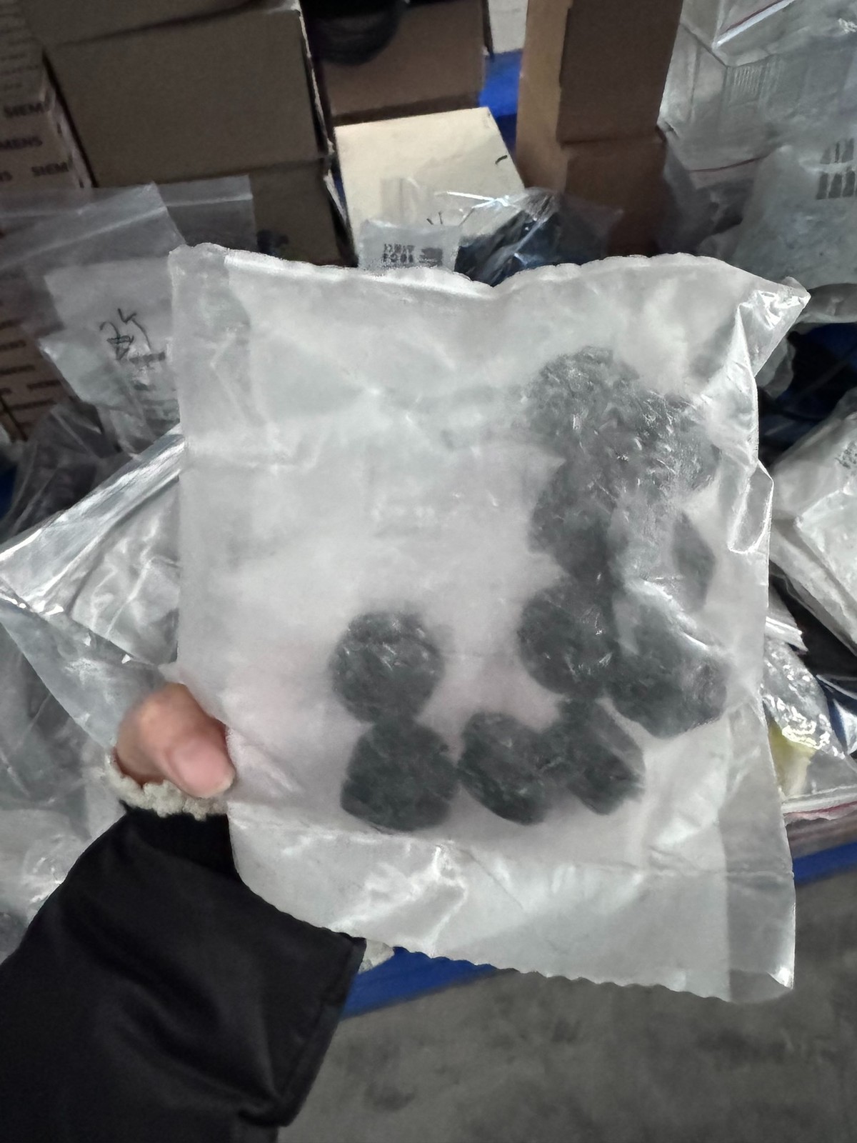 10PCS/1PACK NEW 6ES7194-3JA00-0AA0 sealing cap
