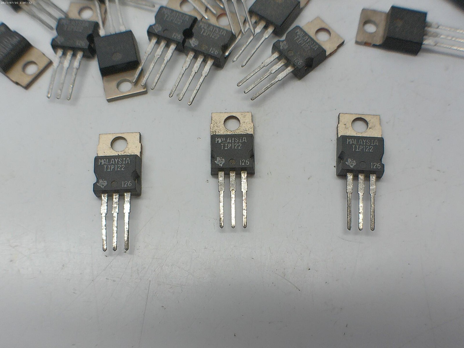 MALAYSIA TIP122 TRANSISTOR LOT OF 60 NSNP