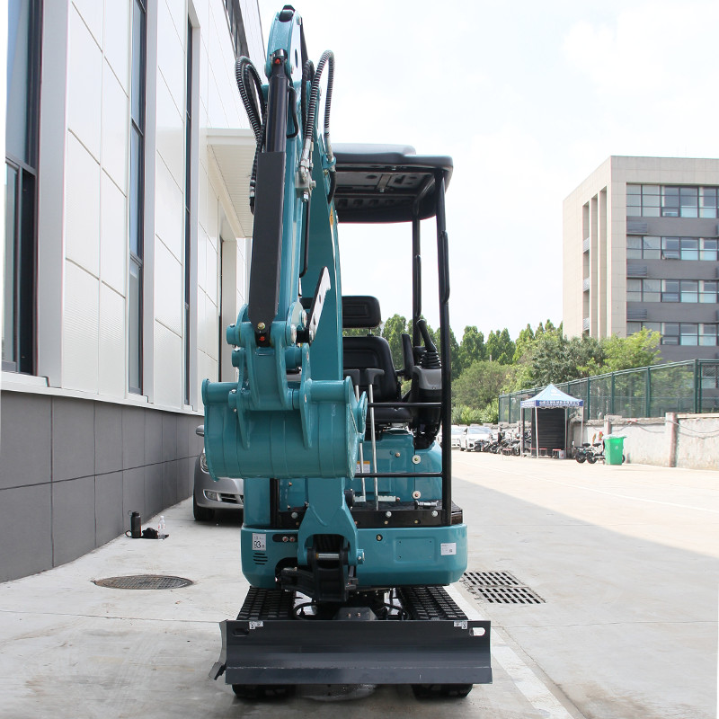 2.5 Ton Mini Excavator Kubota D902 Engine Extendable Track Side Swing Digger EPA