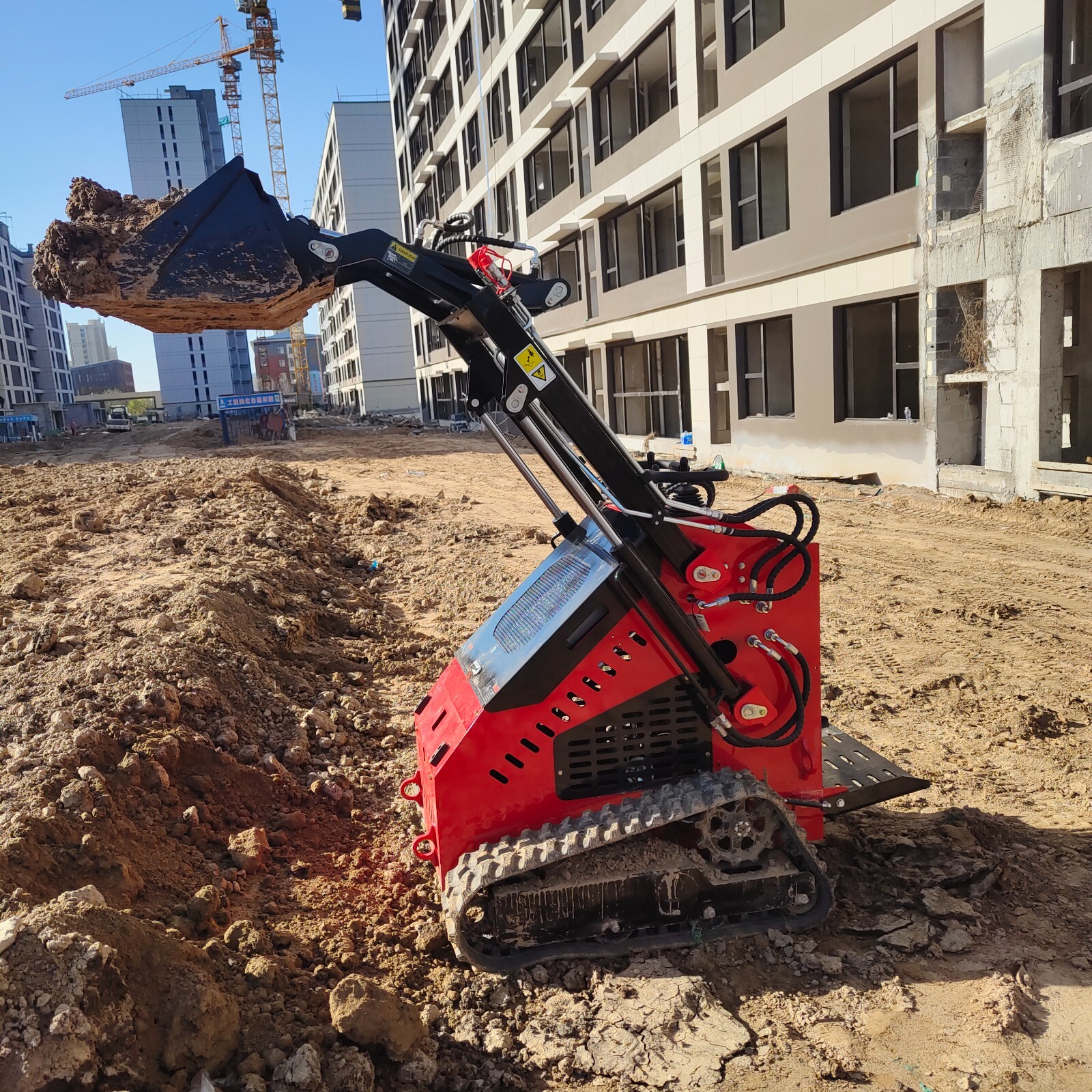 2025 Mini Crawler Track Skid Steer Loader B&S 13.5HP EPA Gas Vertical