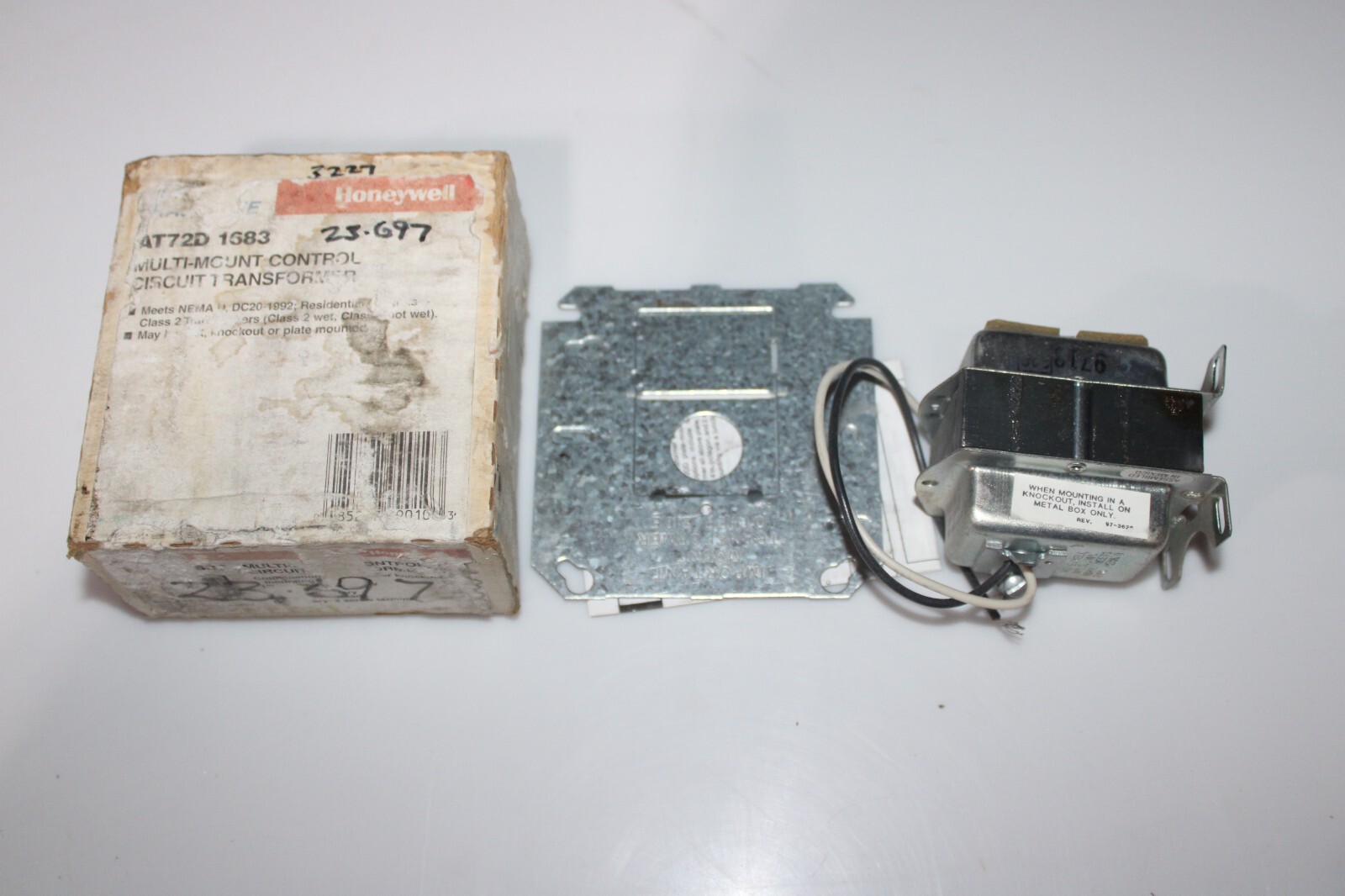 HONEYWELL – RESIDEO AT72D 1683 MULTI-MOUNT CONTROL CIRCUIT TRANSFORMER