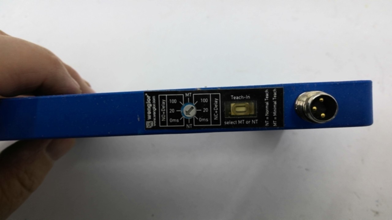 Wenglor YH08PCT8 Laser Fork Sensor 10-30VDC 80MM 20mA