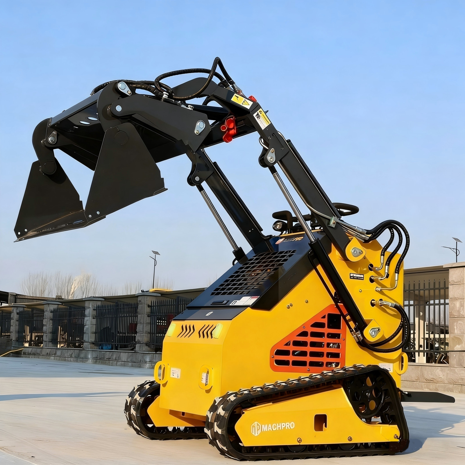 Mini Skid Steer Loader 24HP 4-in-1 Bucket 3-Stage Pump Hydraulic System 2026 New