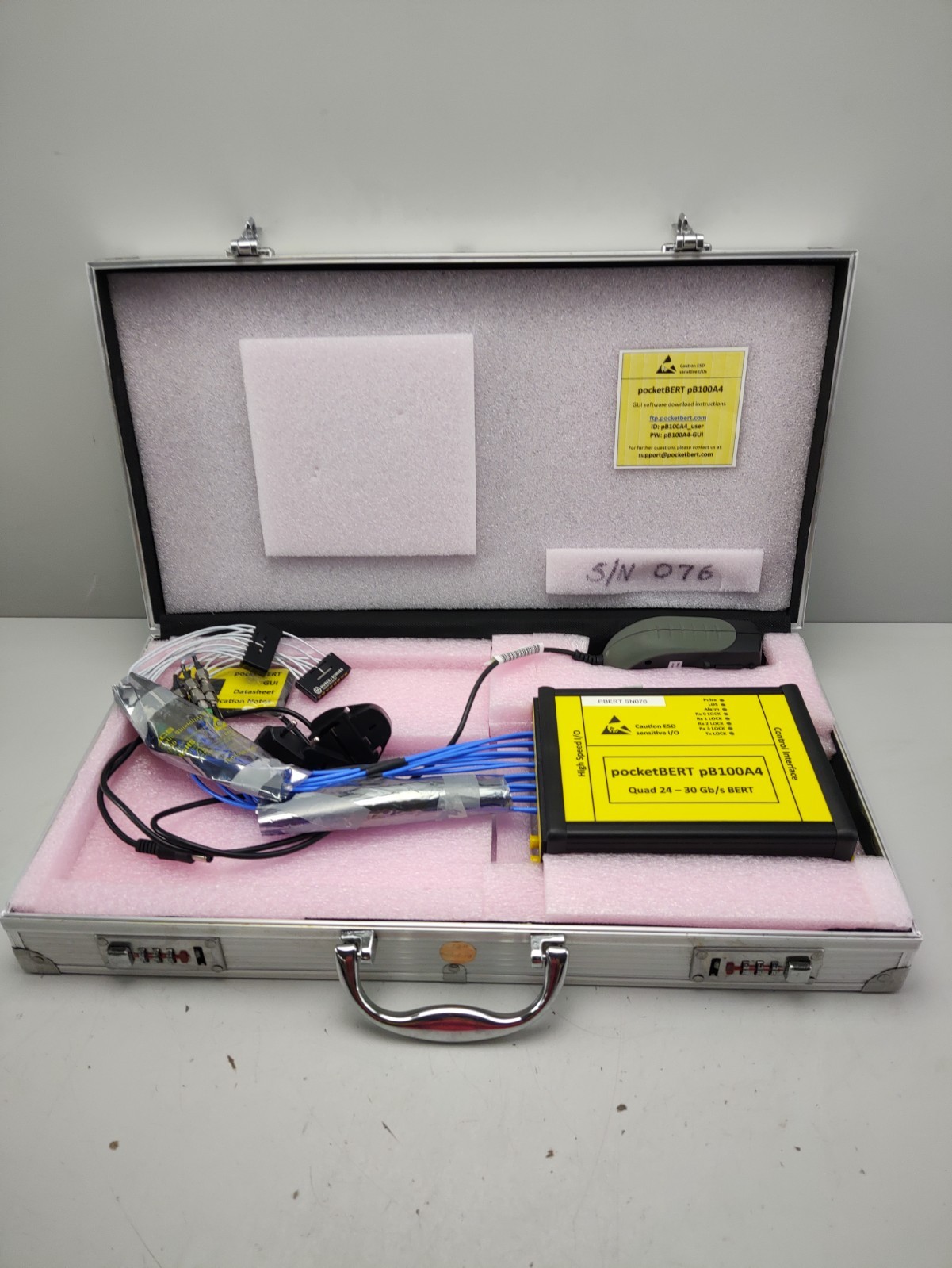 pocketBert pB100A4 Quad 24-30 Gb/s BERT Test equipment pB0076