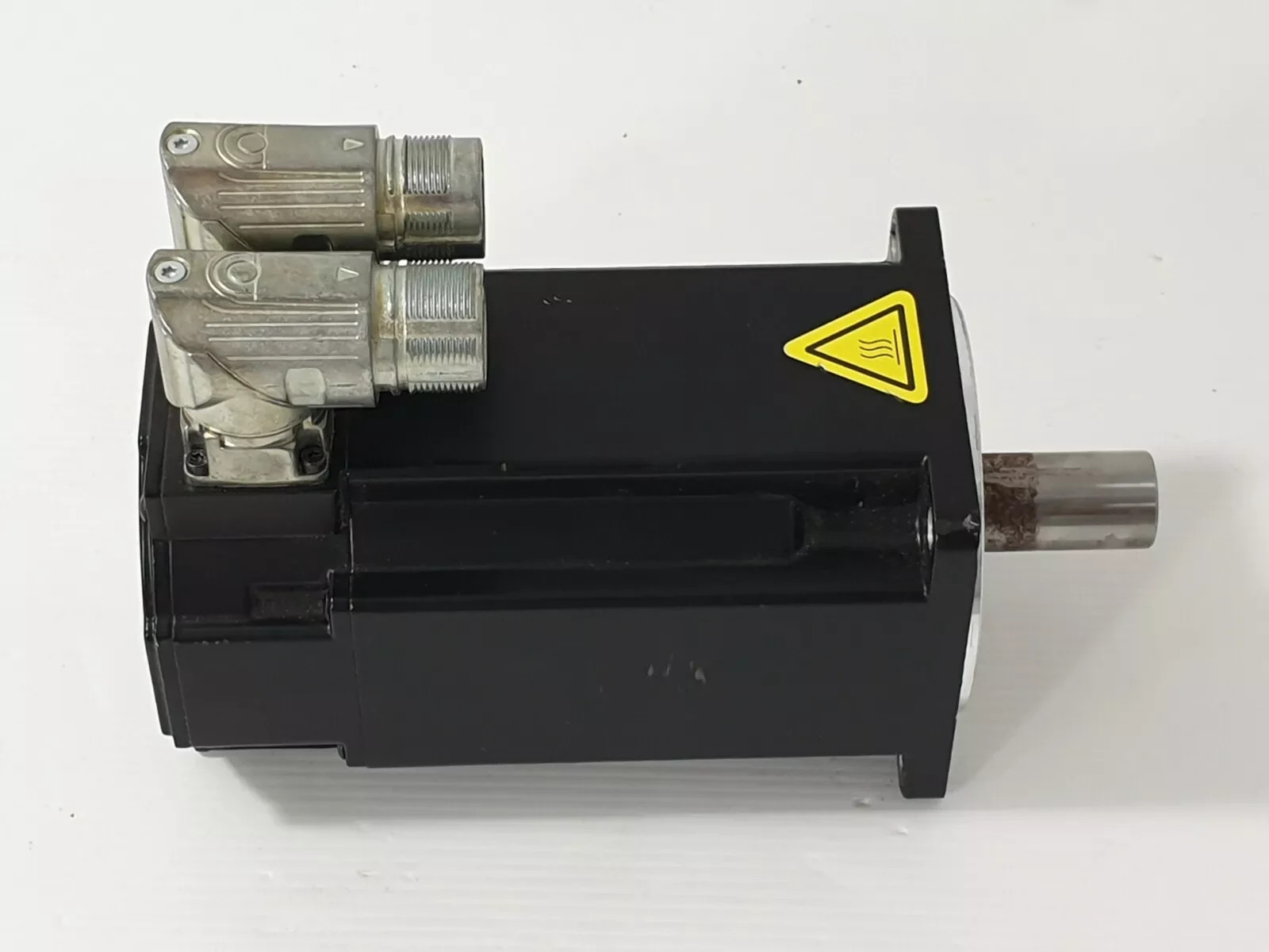 B&R 8JSA42.R0035D000-0 REV_C0 SERVO MOTOR IN 2.18 A IO 2.74 A 560-VDC NN 3500MIN