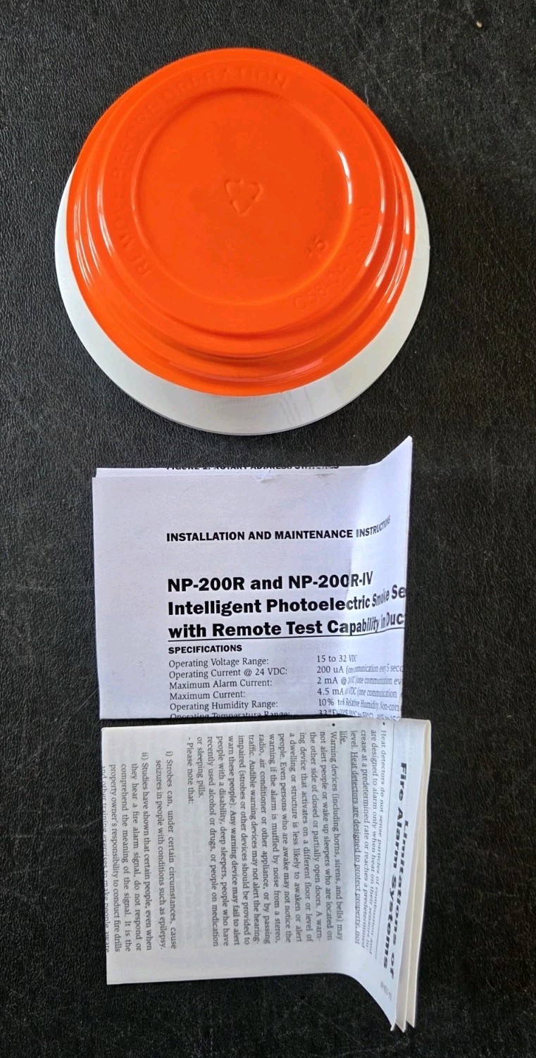 NOTIFIER NP-200R REMOTE TEST CAPABLE PHOTO SMOKE DETECTOR “WHITE” – BRAND NEW