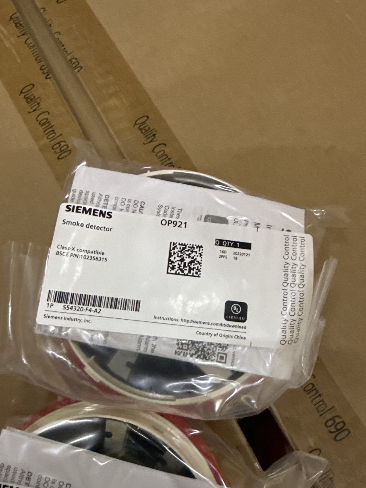 LOT OF 2 PCs Siemens OP921 S54320-F4-A2 smoke detector