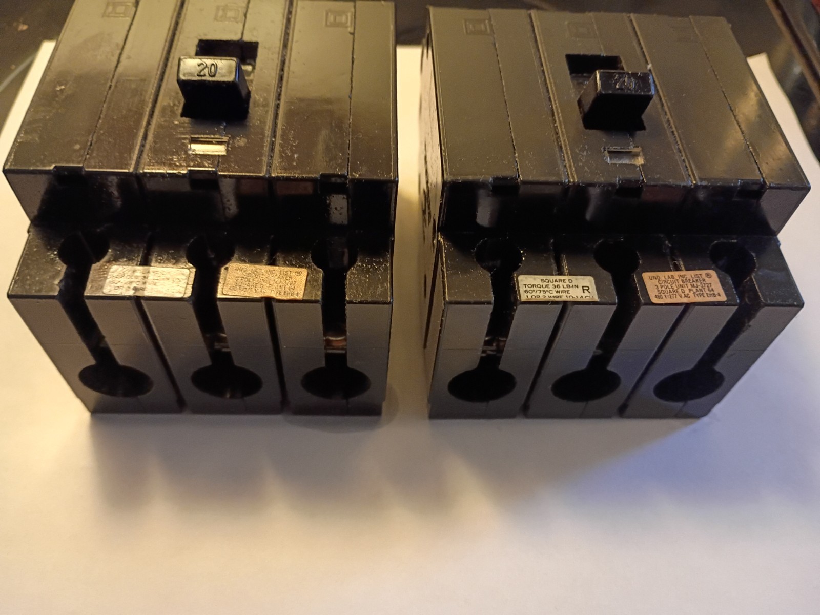 Square D EHB34020 20A 3P 480VAC Circuit Breaker