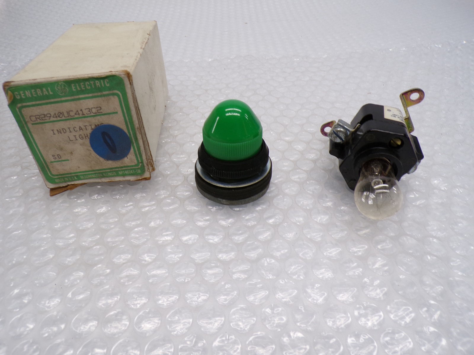 GENERAL ELECTRIC CR2940UC413C2 INDICATING LIGHT GREEN NSMP