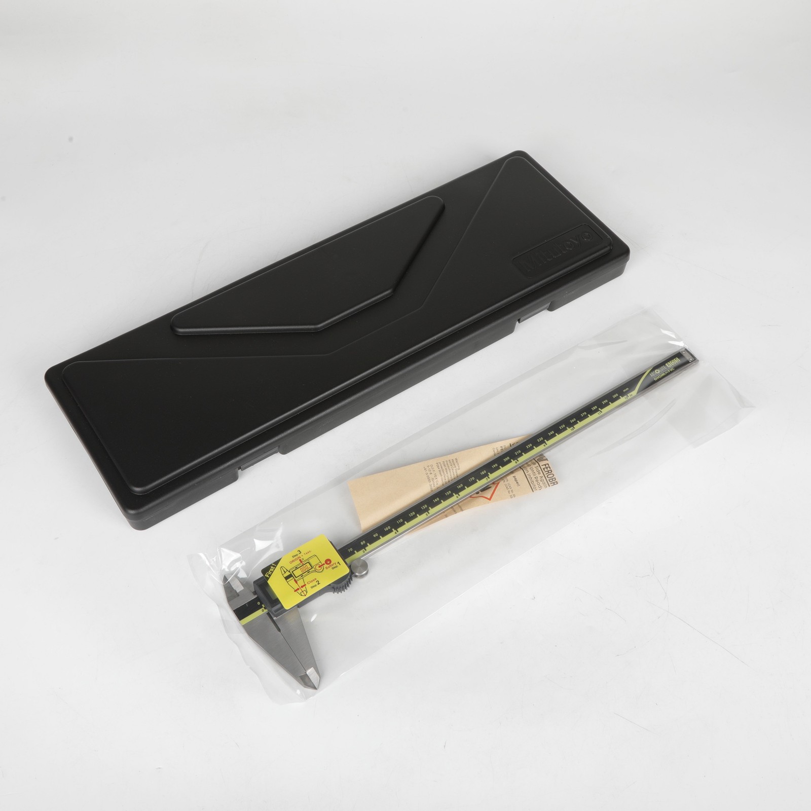 500-193-30 New Mitutoyo 300mm/12″ Absolute Digital Digimatic Vernier Caliper