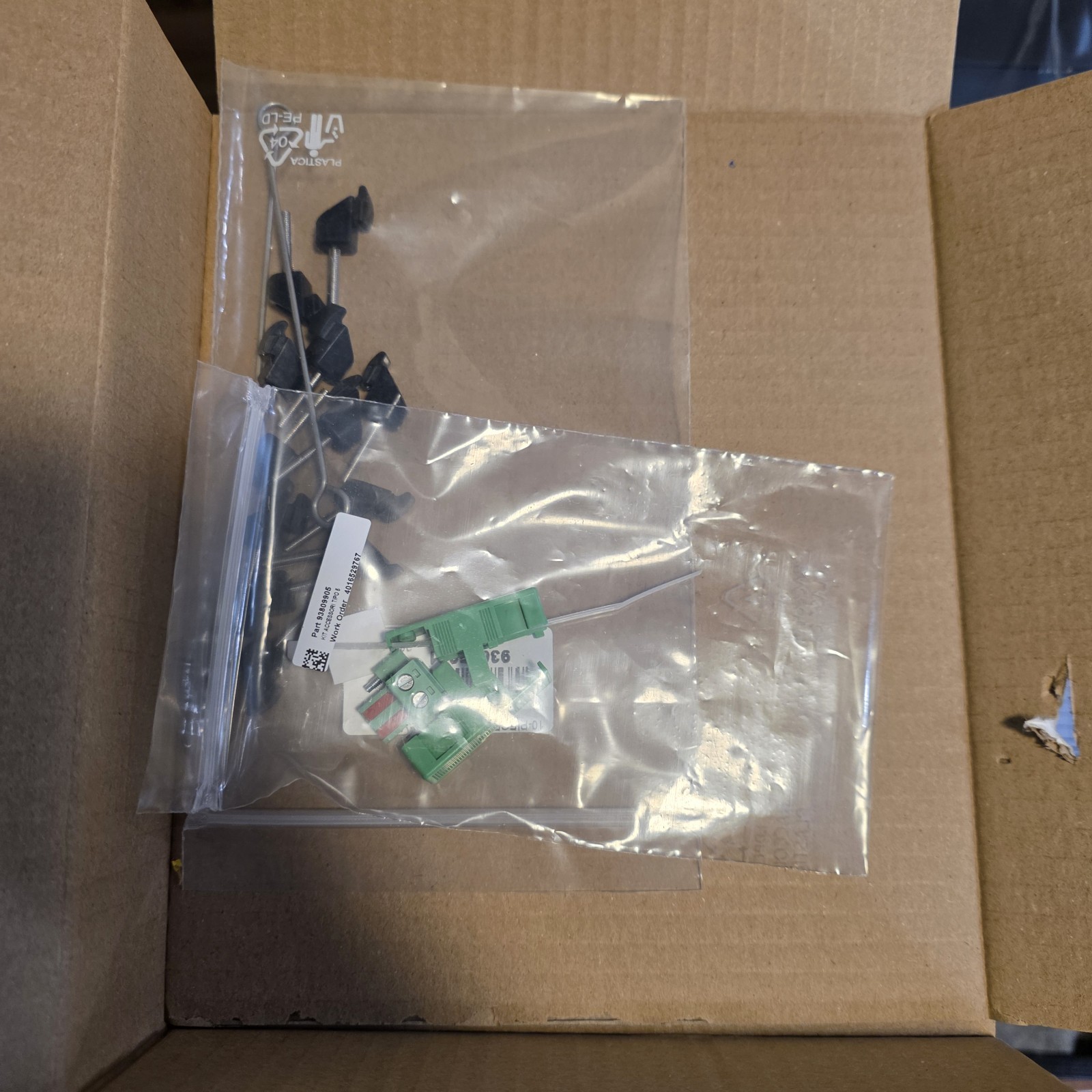 Allen Bradley Rockwell Automation 6300P-SW017 Panel PC