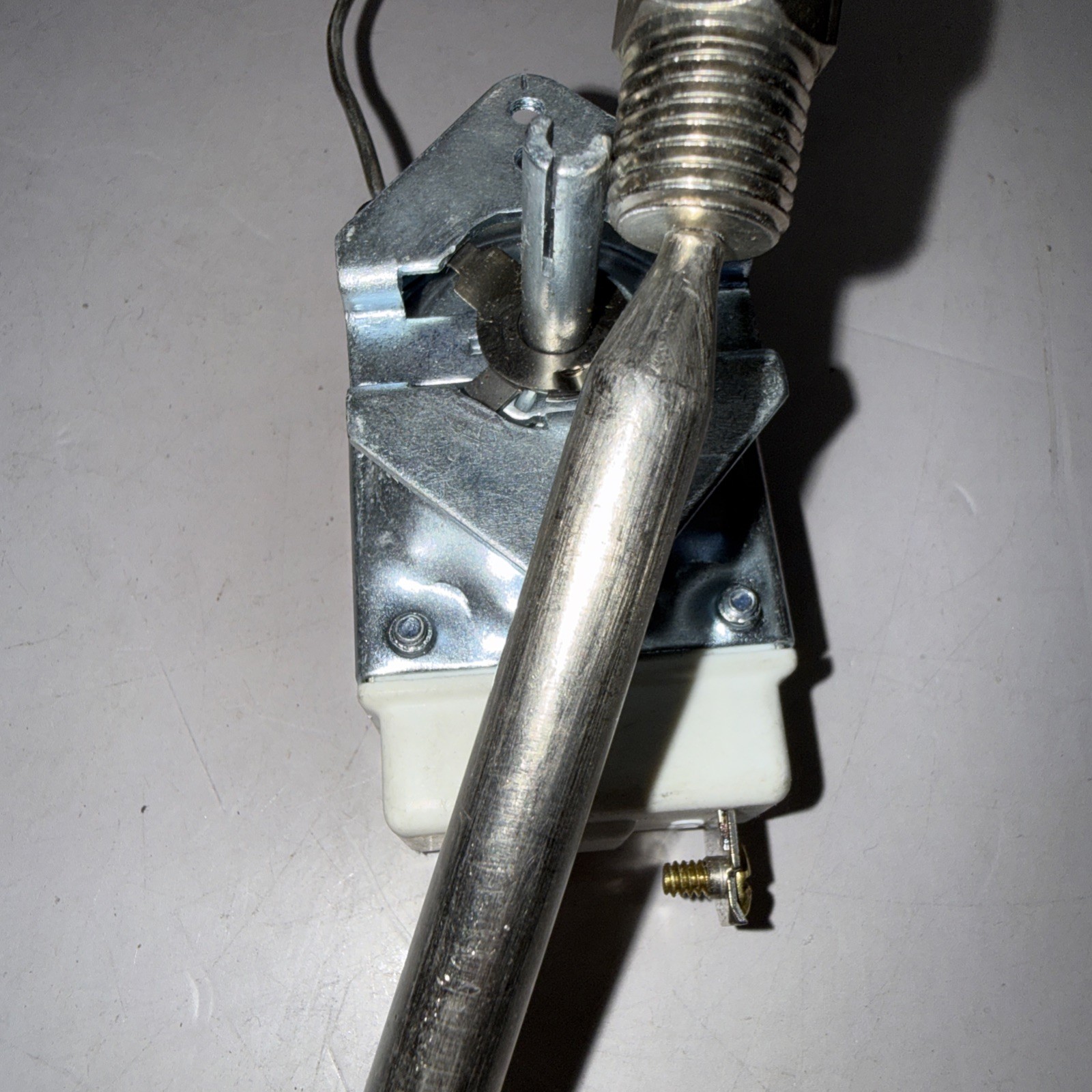 Robertshaw 5300-40A Thermostat – RX-1-36 Replacement