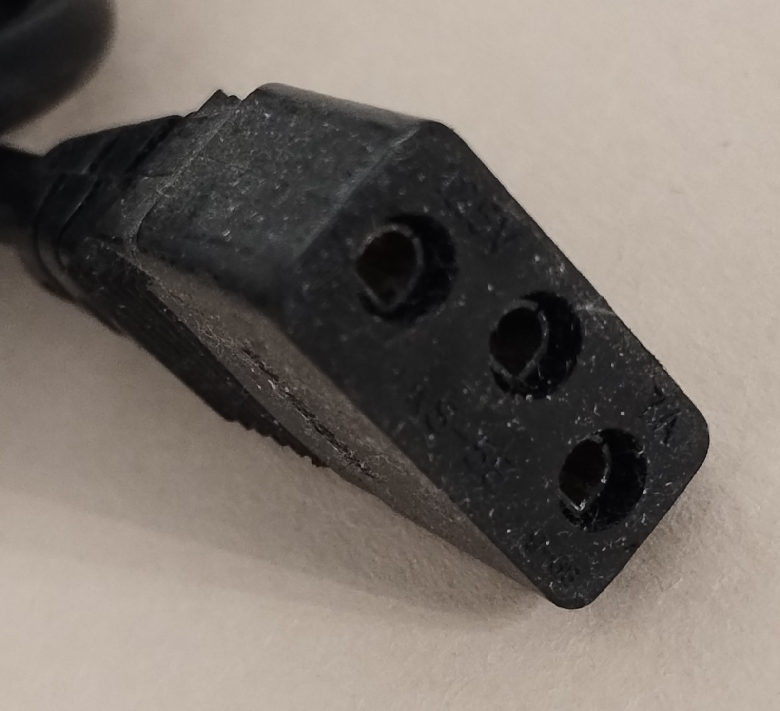 Vintage KAWASAKI KS-5E 3-wire AC Power Cord – 8′ length, 50x25mm Connector