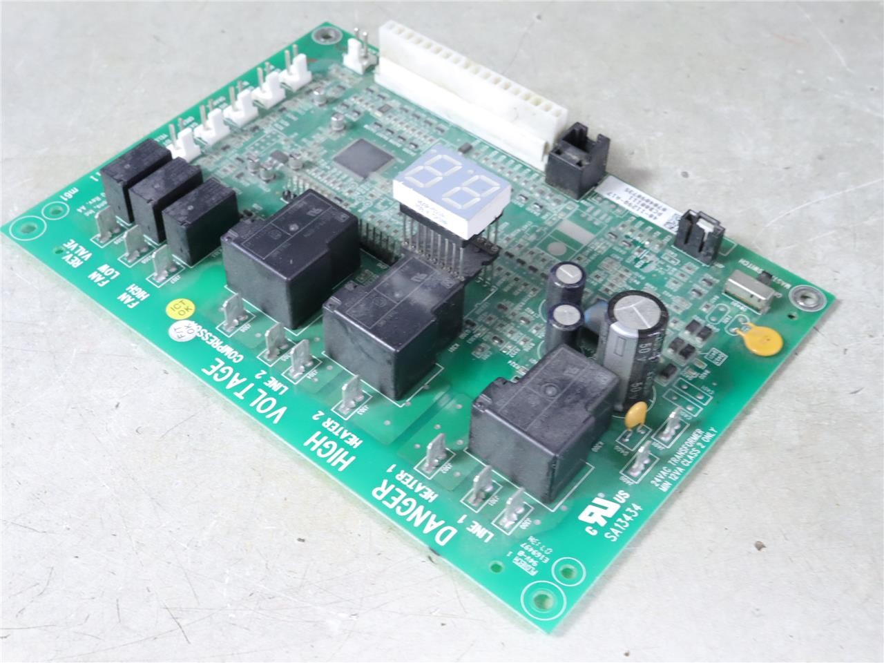 PWB-1244A4-0000 AMANA 40-1129Q-A17 GOODMAN PTAC PCB00111 Control Circuit Board