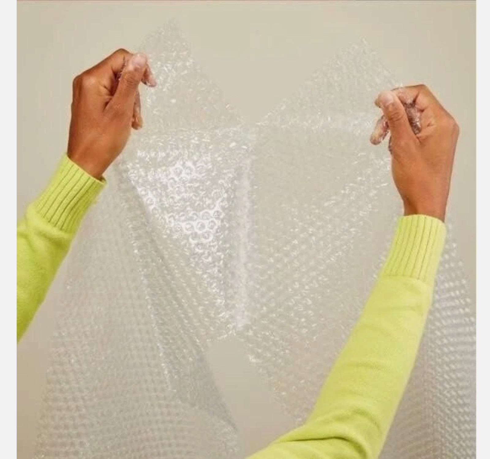 3/16″ SH Small Bubble Cushioning Wrap Padding Roll 1400’x12″ Wide Perf 12″1400FT