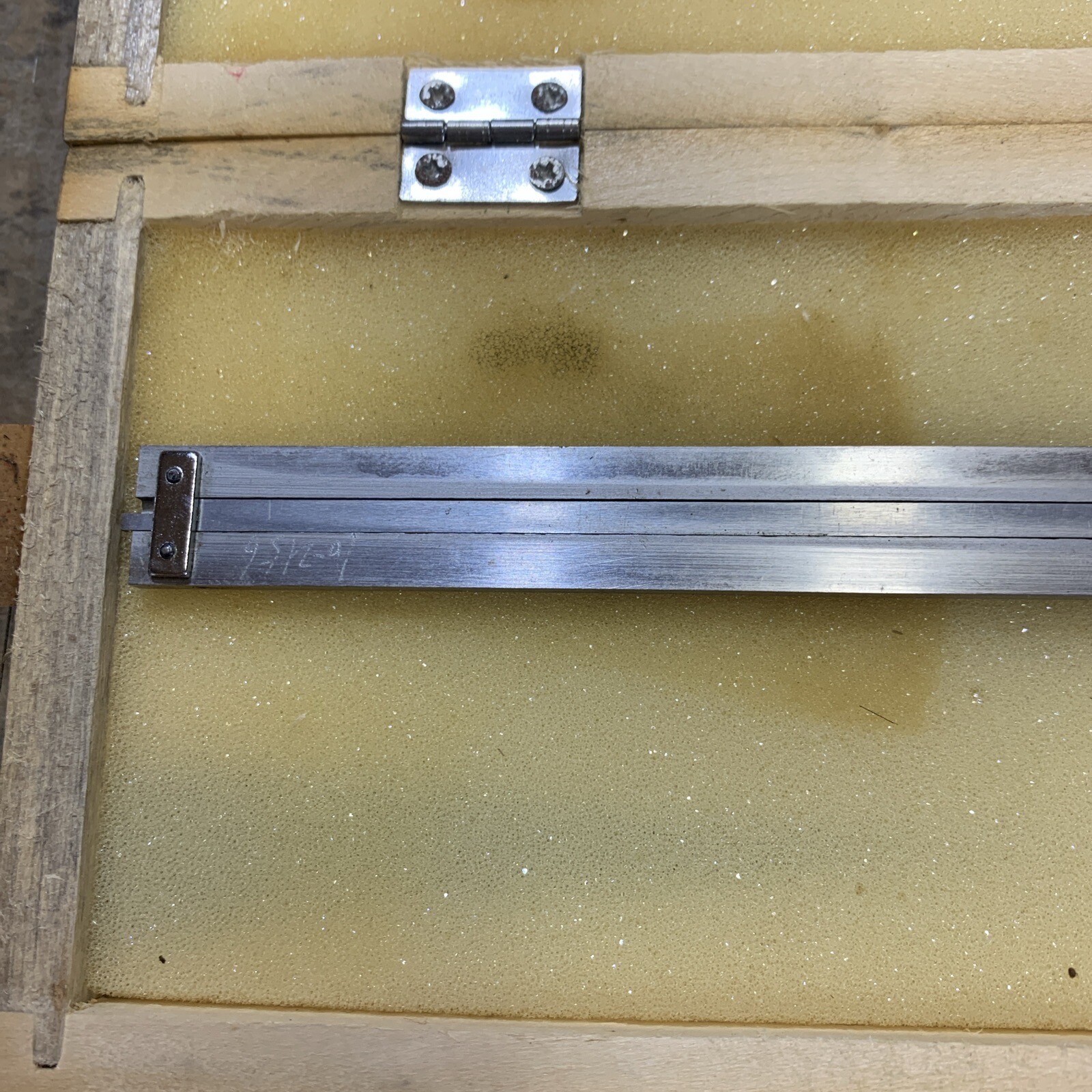 Vernier Calipers 6” X 1/1000 in 150 X 0.05mm With Wood Case