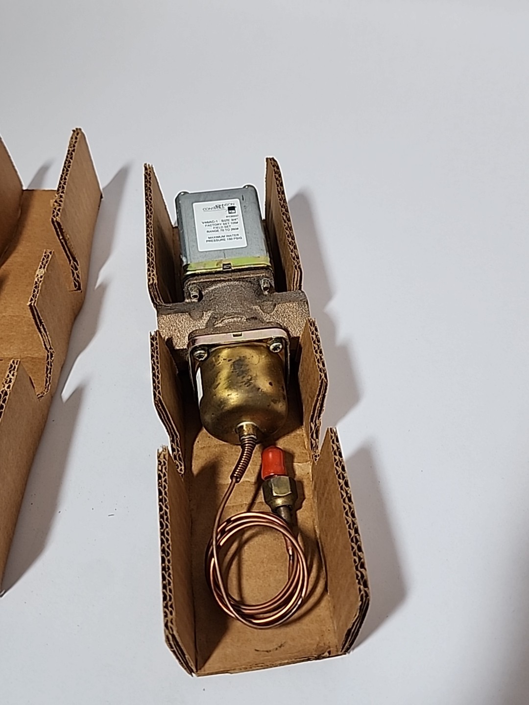JOHNSON CONTROLS V46AC-1C Water Regulating Valve 3/4 in 70-260 PSI